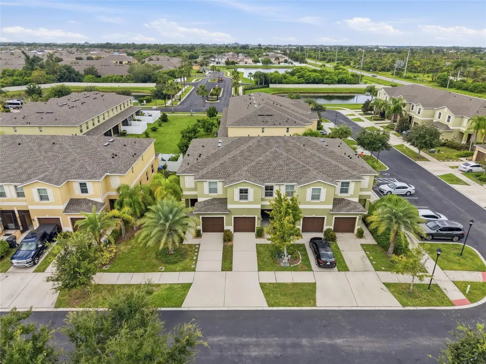 1720 IVORY GOOSE PLACE Ruskin, FL 33570