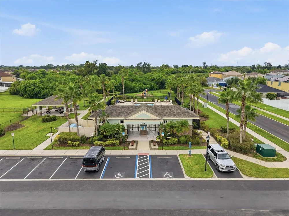 1720 IVORY GOOSE PLACE Ruskin, FL 33570