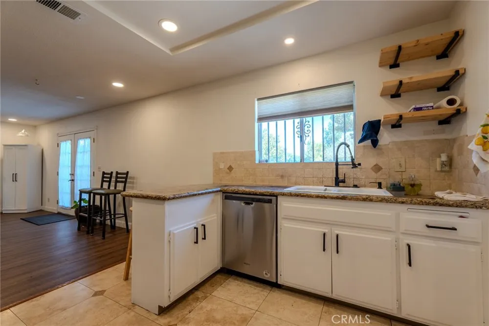 1665 Fillmore Ave Rialto, CA 92376