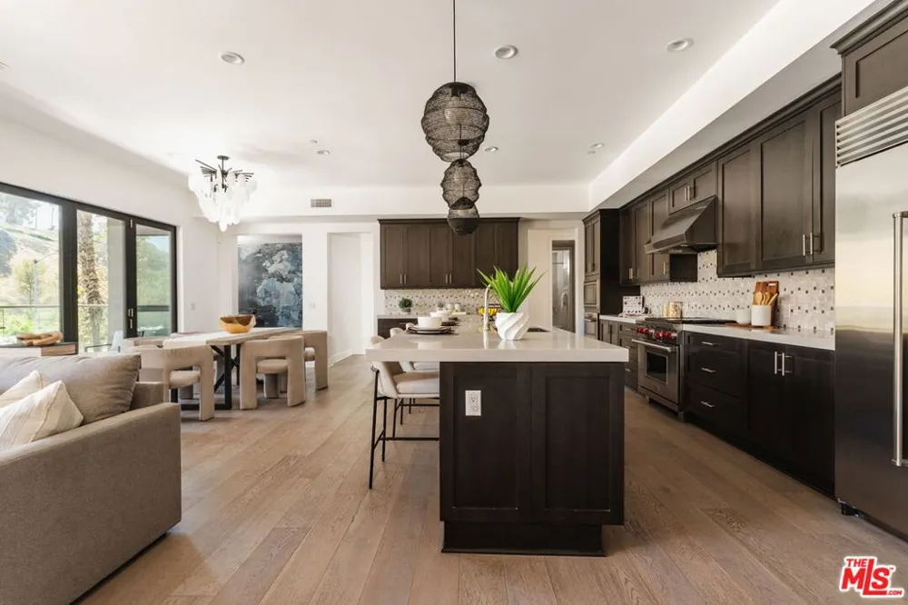 12765 Bluff Creek Drive #1 Los Angeles, CA 90094
