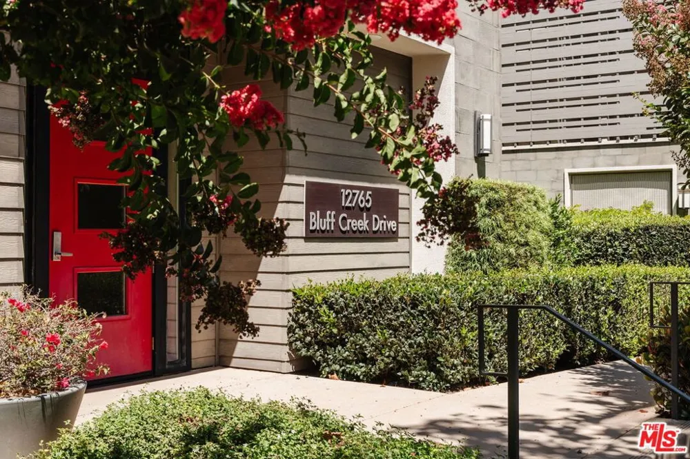 12765 Bluff Creek Drive #1 Los Angeles, CA 90094