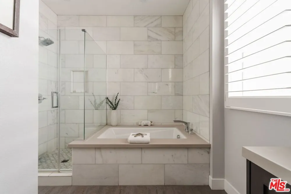 12765 Bluff Creek Drive #1 Los Angeles, CA 90094