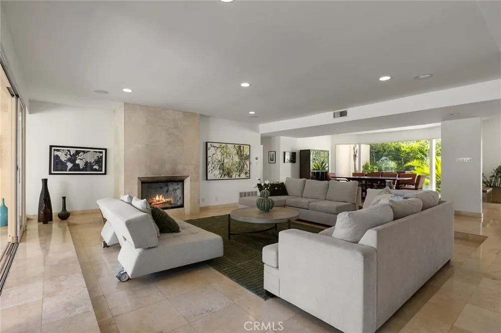 510 Leslie Beverly Hills, CA 90210