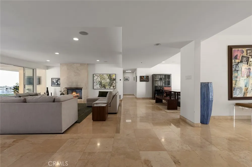 510 Leslie Beverly Hills, CA 90210