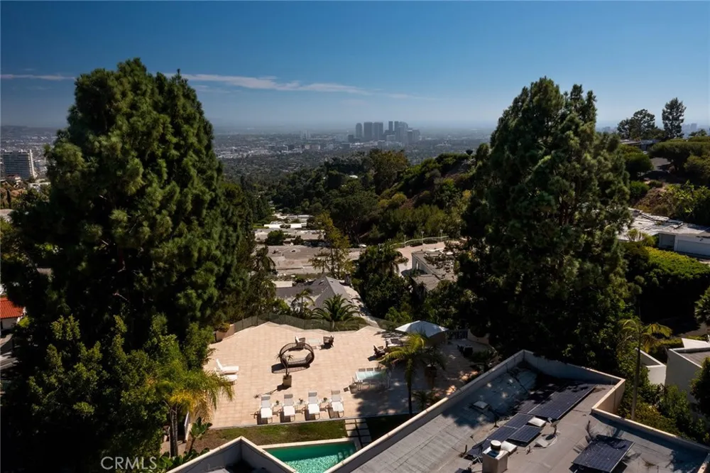 510 Leslie Beverly Hills, CA 90210