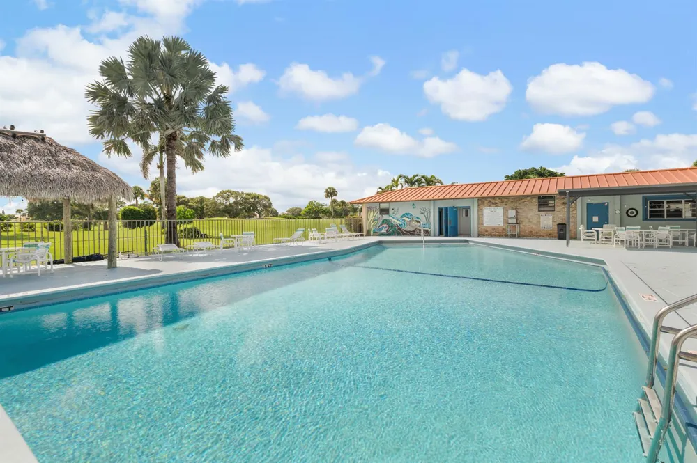 5423 SE MILES GRANT ROAD SE #F-203 Stuart, FL 34997