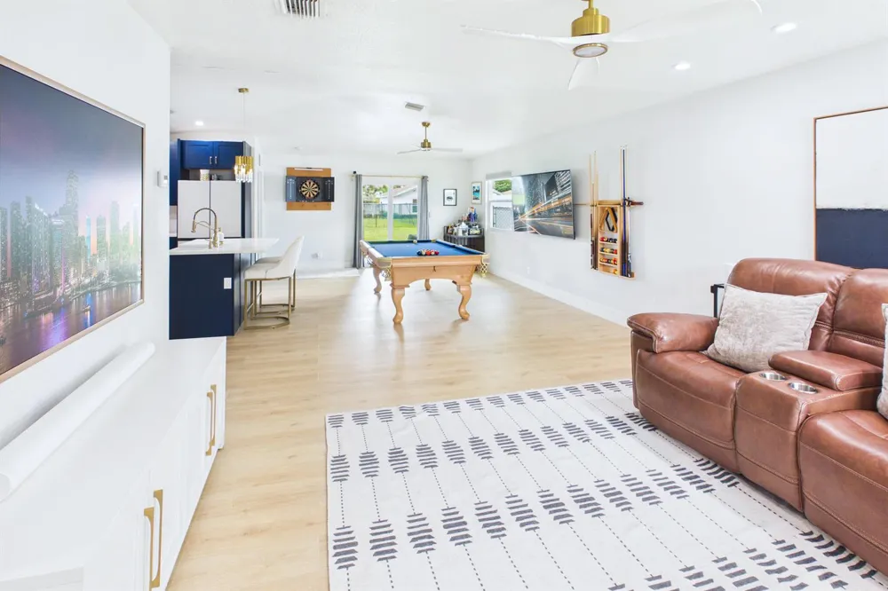 6784 3rd Street Jupiter, FL 33458
