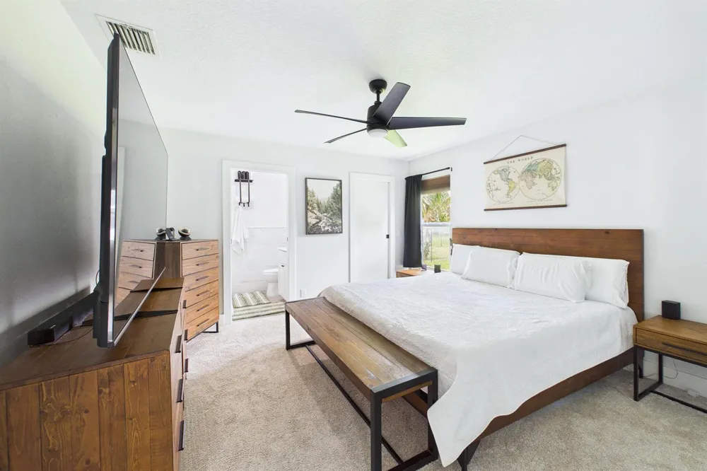 6784 3rd Street Jupiter, FL 33458