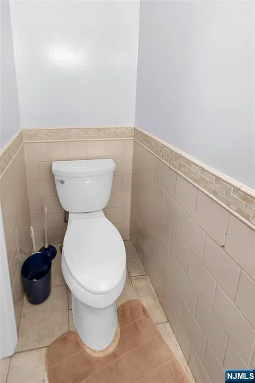 664 Irvington Avenue 6 Maplewood, NJ 07040