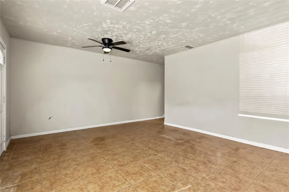 11455 Spottswood Drive Hockley, TX 77016