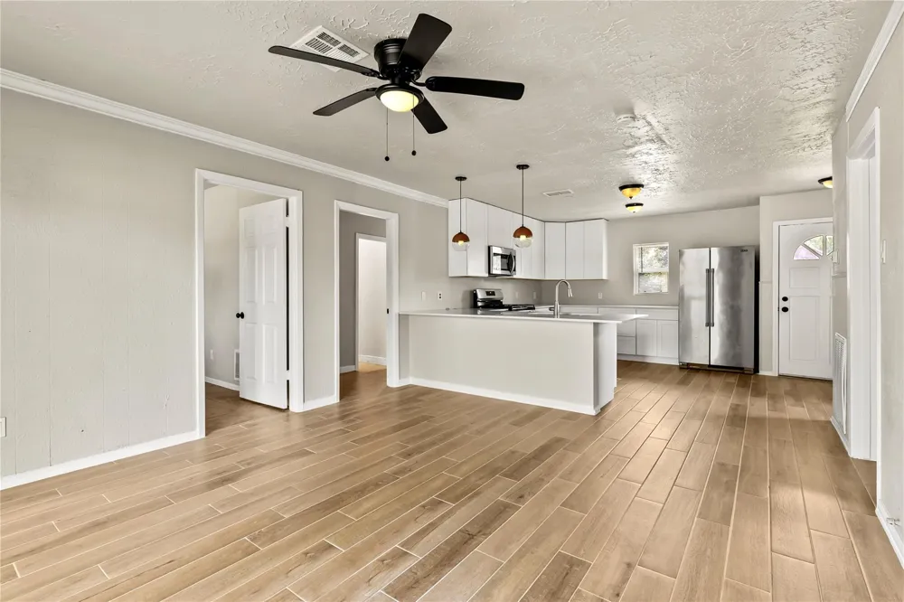 11455 Spottswood Drive Hockley, TX 77016