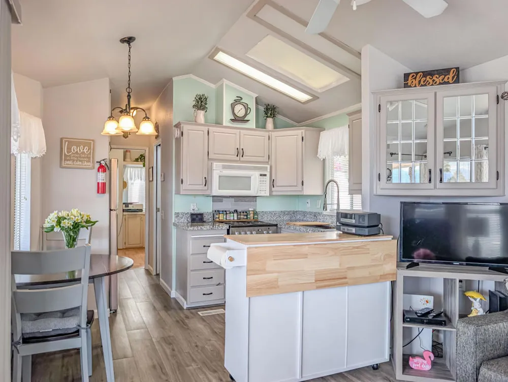 70200 Dillon Road #105 Desert Hot Springs, CA 92241