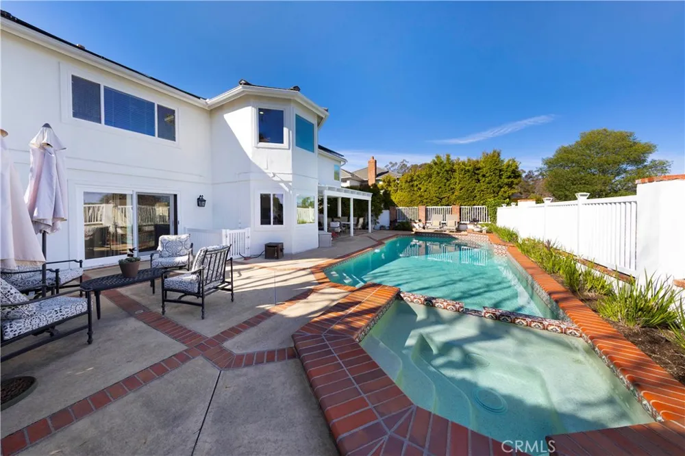 30932 Colonial Place Laguna Niguel, CA 92677