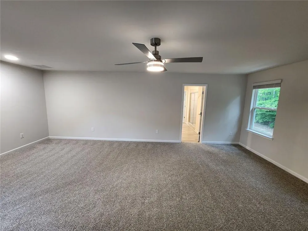 235 Valley Oak Drive Dawsonville, GA 30534
