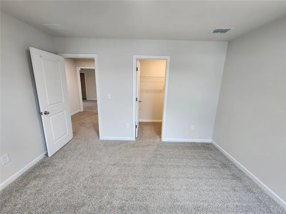 235 Valley Oak Drive Dawsonville, GA 30534