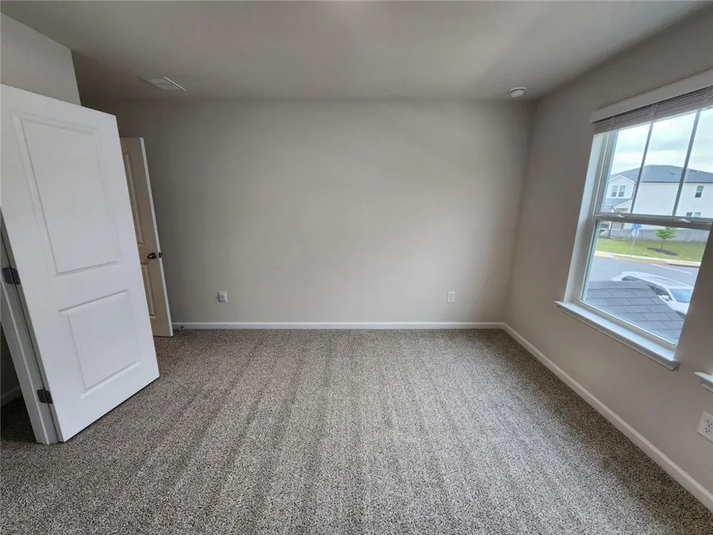235 Valley Oak Drive Dawsonville, GA 30534