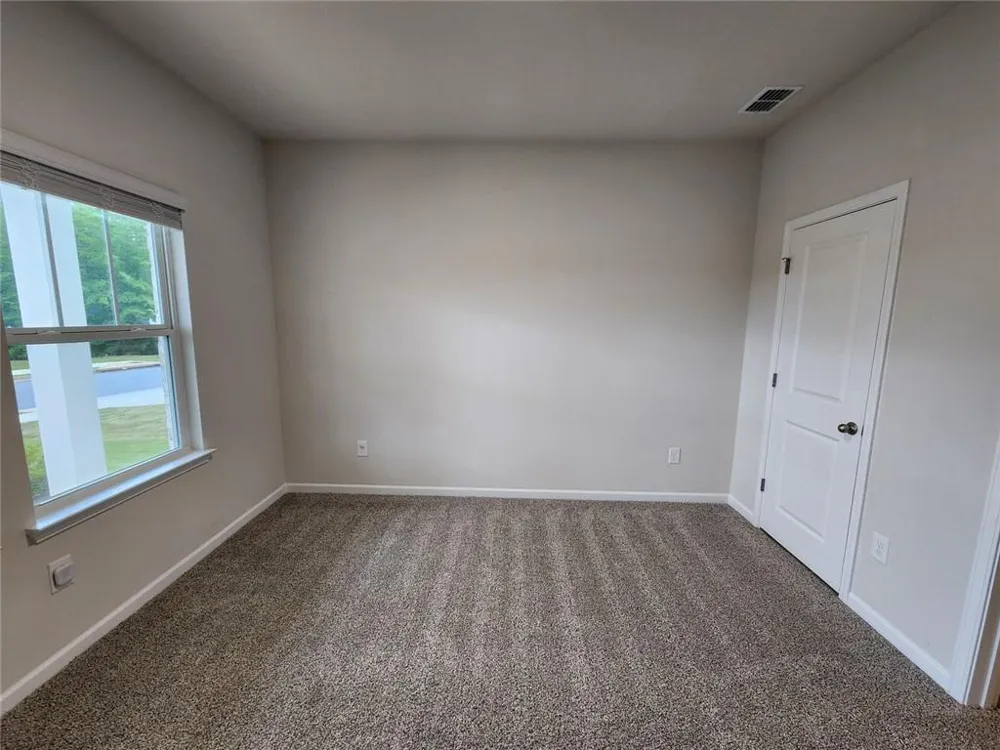 235 Valley Oak Drive Dawsonville, GA 30534