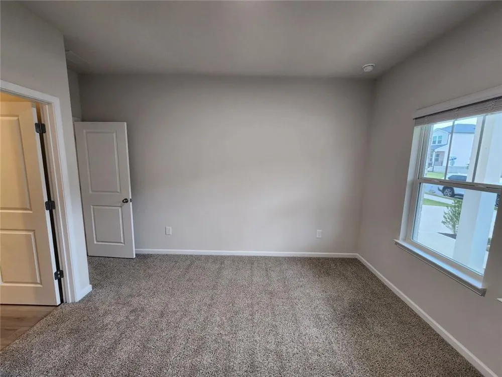 235 Valley Oak Drive Dawsonville, GA 30534