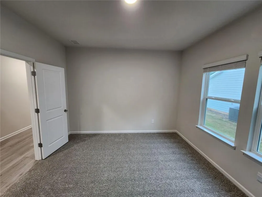 235 Valley Oak Drive Dawsonville, GA 30534