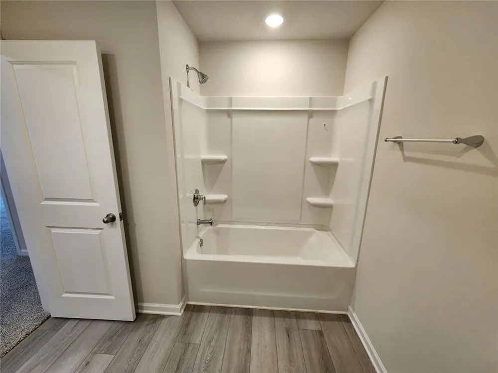 235 Valley Oak Drive Dawsonville, GA 30534