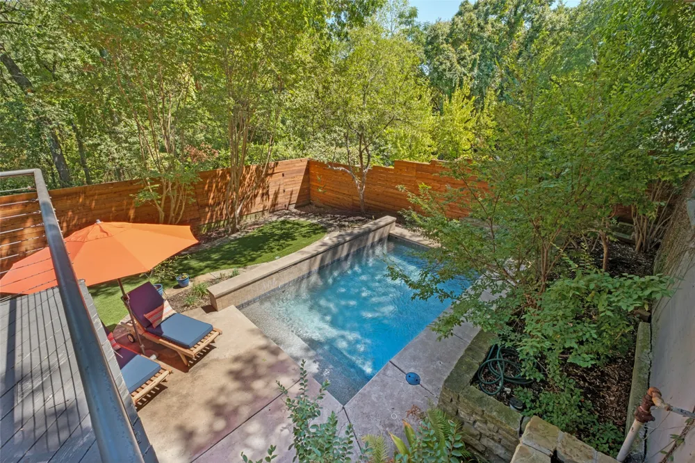 7306 Walling Lane Dallas, TX 75231