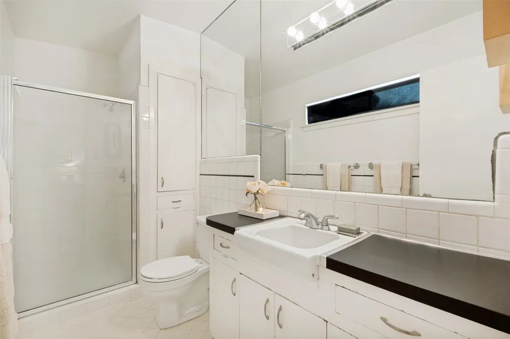 7306 Walling Lane Dallas, TX 75231
