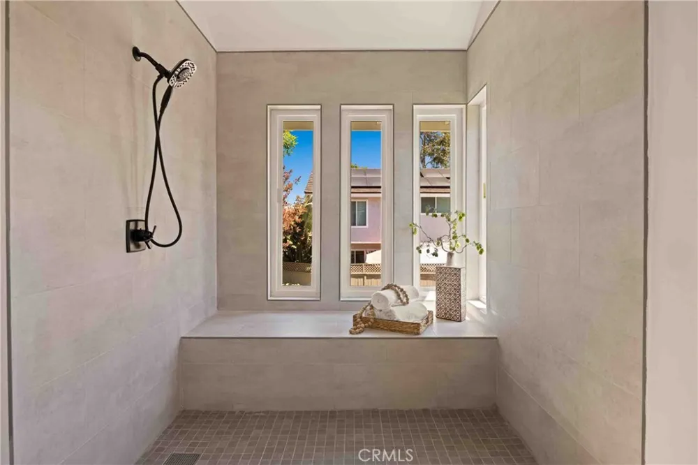 59 E Yale Loop #31 Irvine, CA 92604