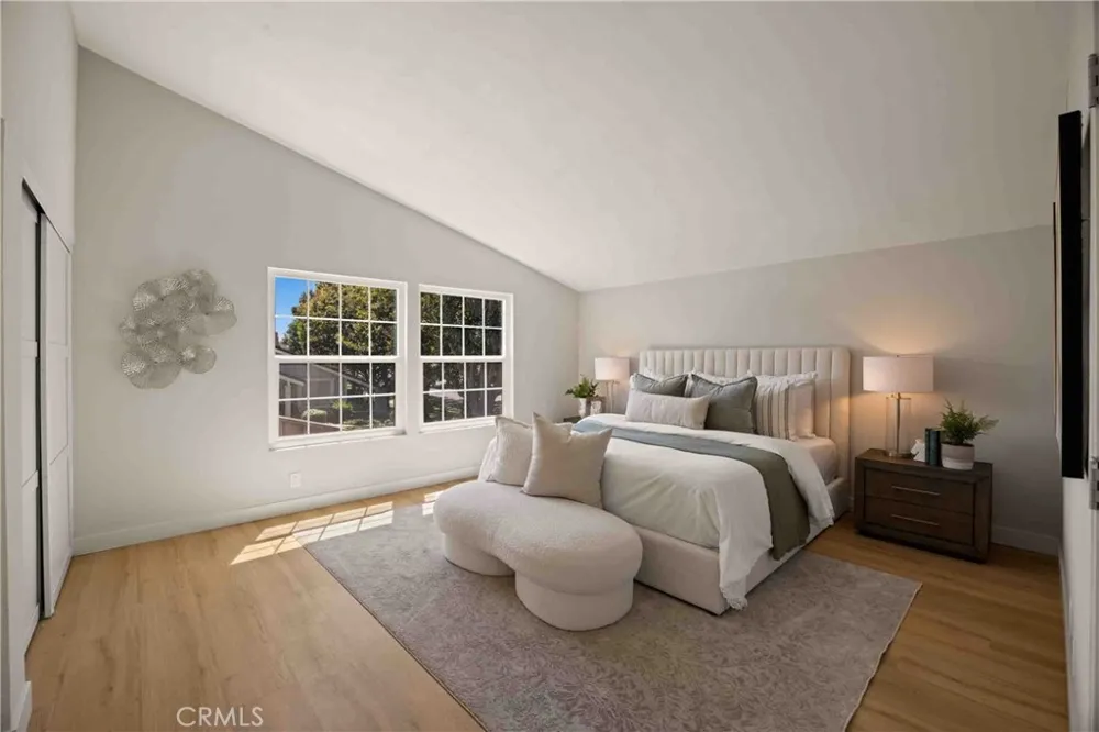 59 E Yale Loop #31 Irvine, CA 92604