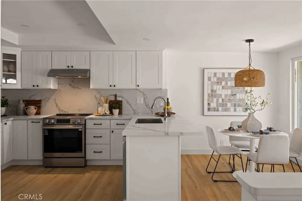 59 E Yale Loop #31 Irvine, CA 92604