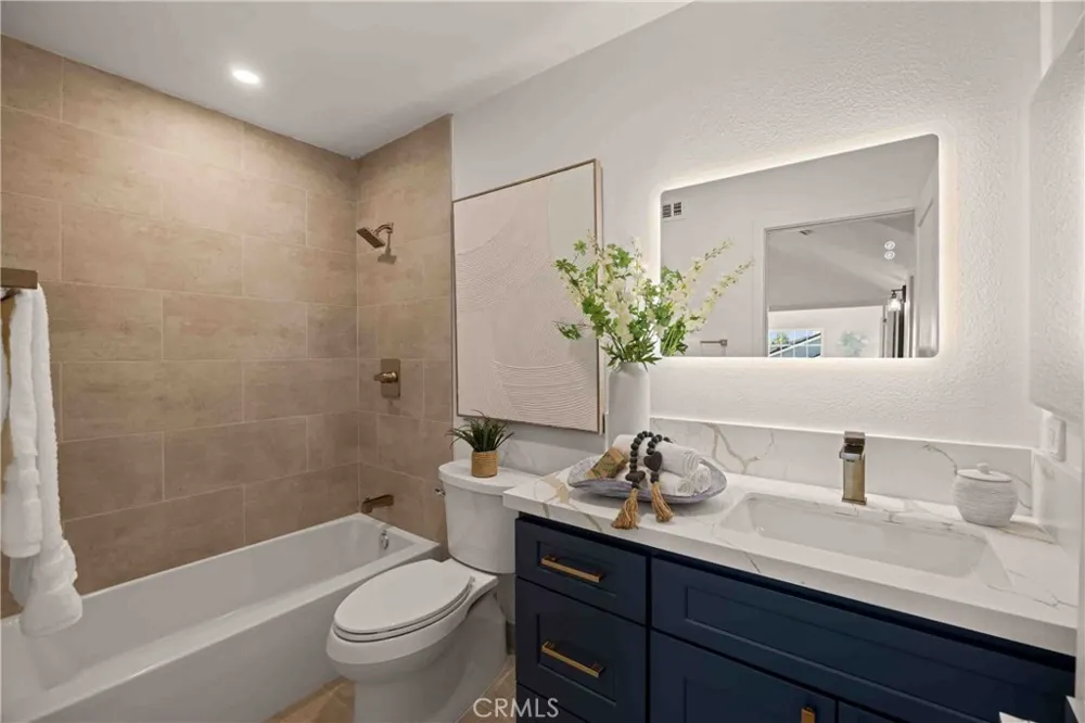 59 E Yale Loop #31 Irvine, CA 92604