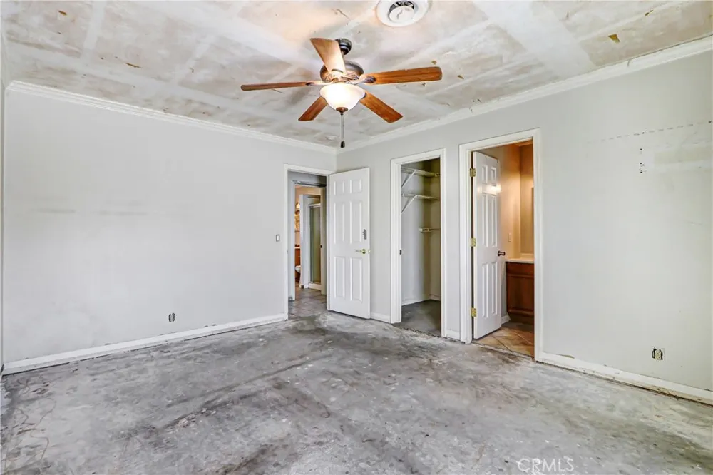 27091 Val Deane Hemet, CA 92544