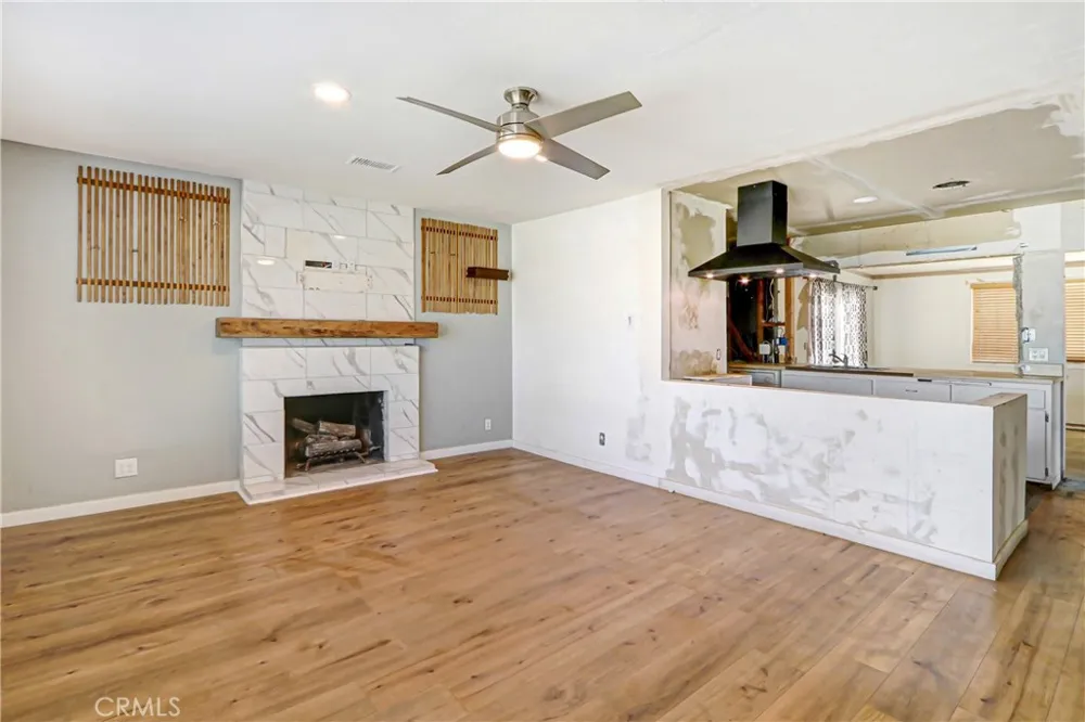27091 Val Deane Hemet, CA 92544