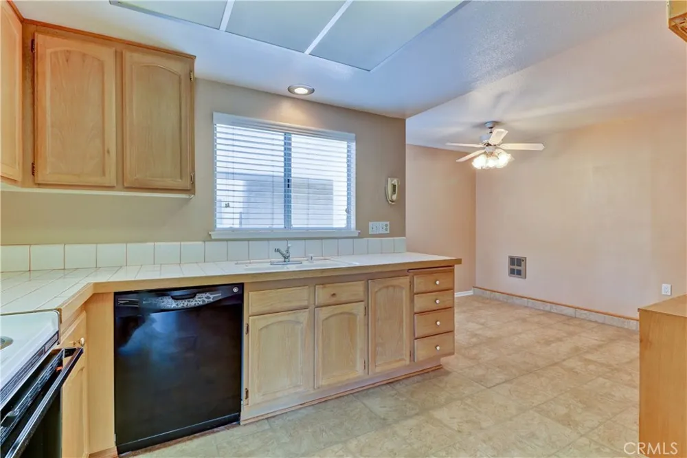 2396 W Via Mariposa W #3H Laguna Woods, CA 92637