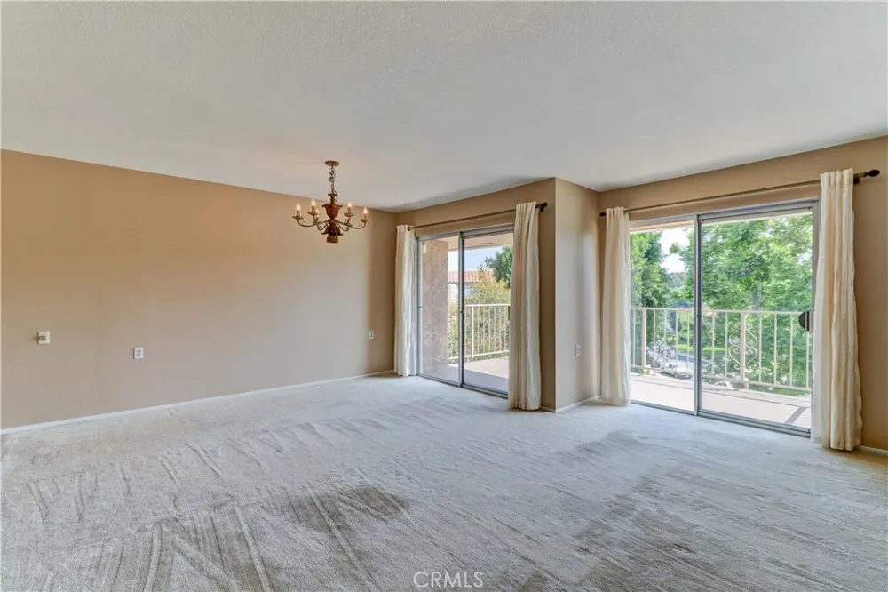 2396 W Via Mariposa W #3H Laguna Woods, CA 92637