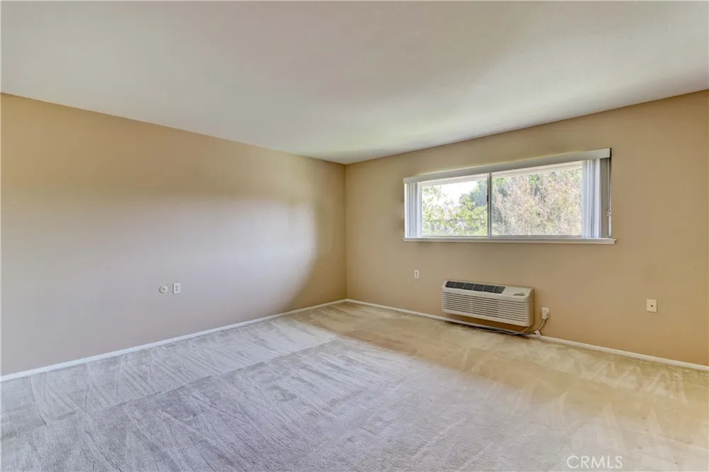 2396 W Via Mariposa W #3H Laguna Woods, CA 92637