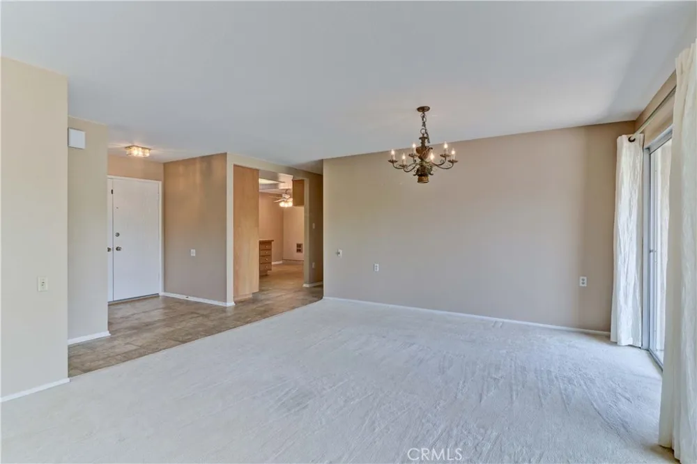 2396 W Via Mariposa W #3H Laguna Woods, CA 92637