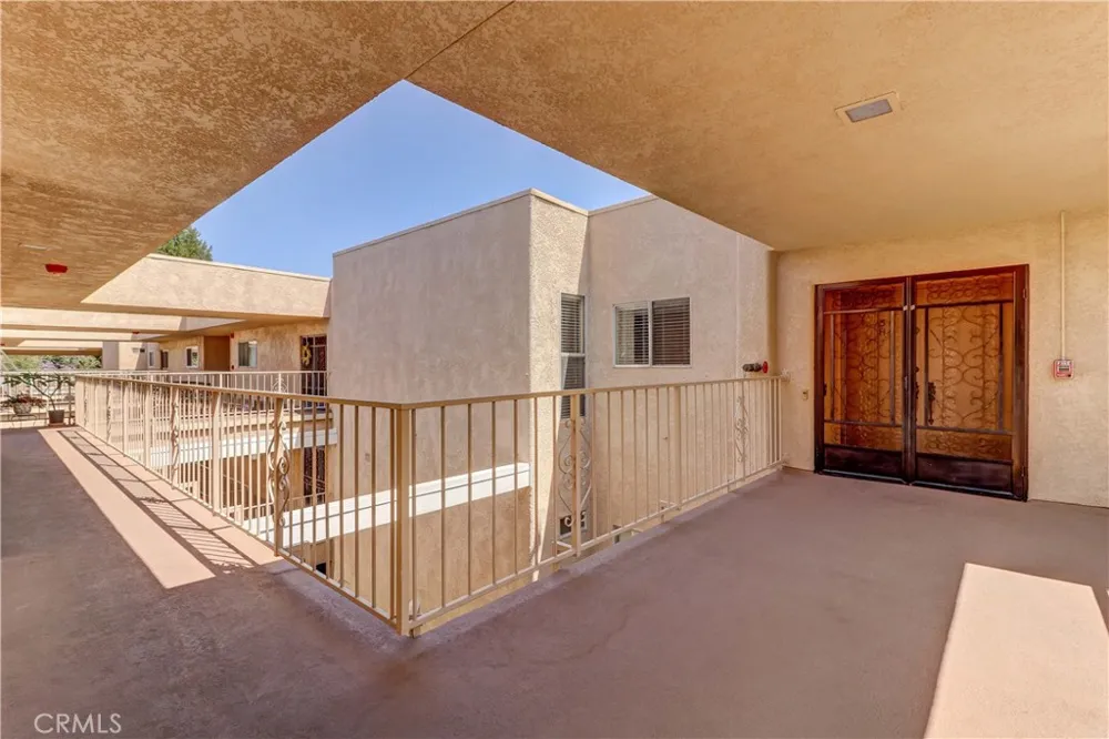 2396 W Via Mariposa W #3H Laguna Woods, CA 92637