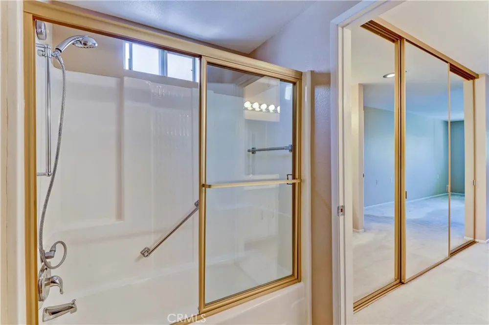 2396 W Via Mariposa W #3H Laguna Woods, CA 92637