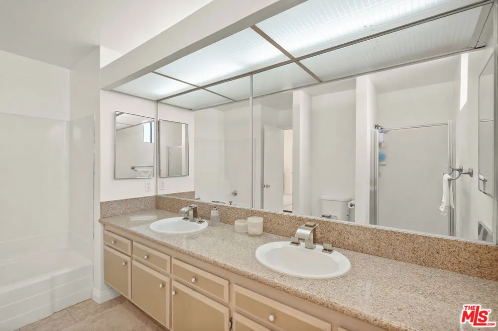 1185 Mohave Drive Colton, CA 92324