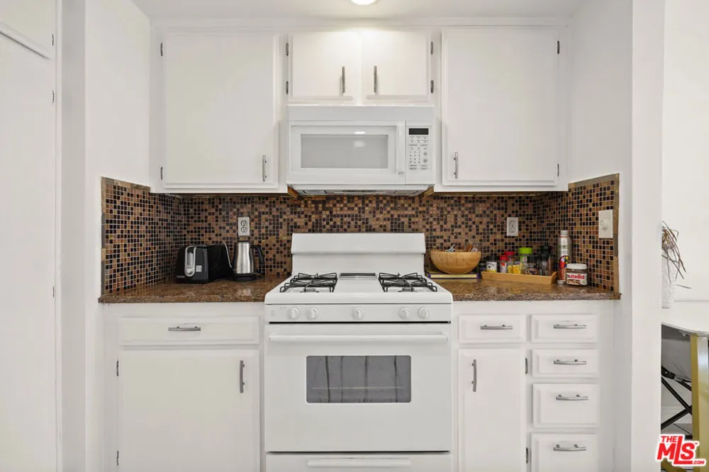 1185 Mohave Drive Colton, CA 92324