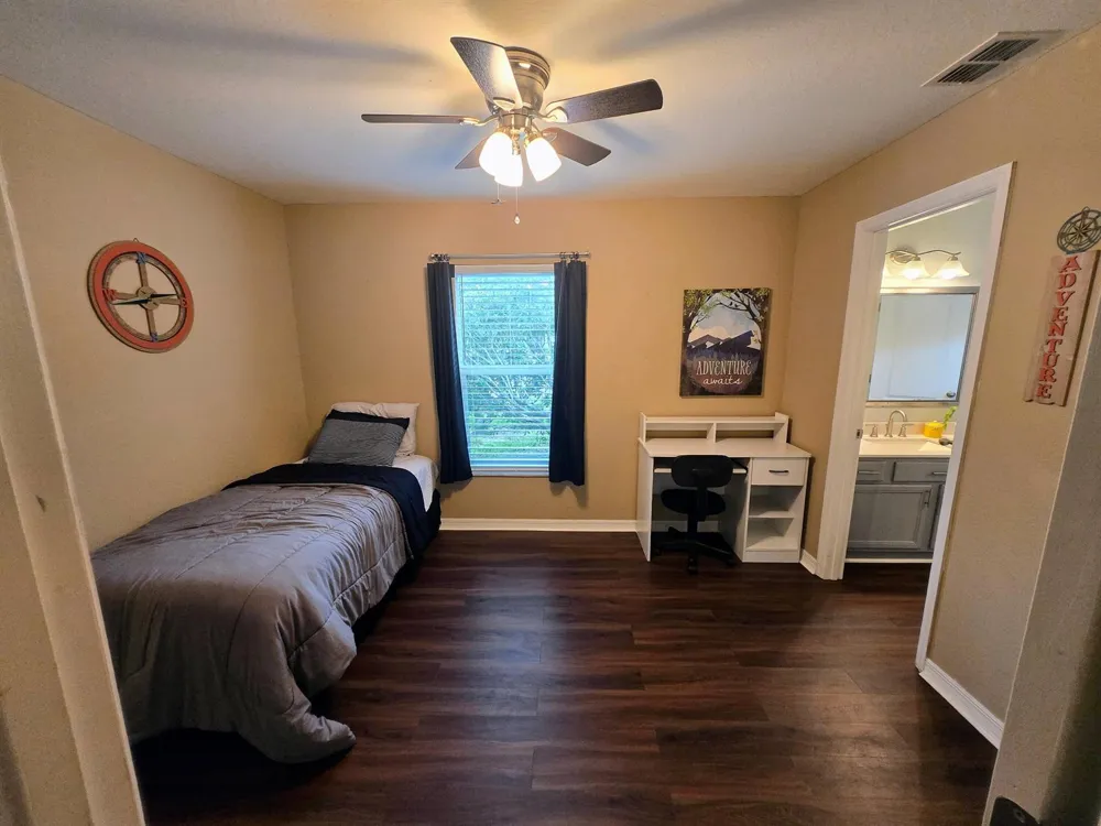 200 Amber Boulevard 