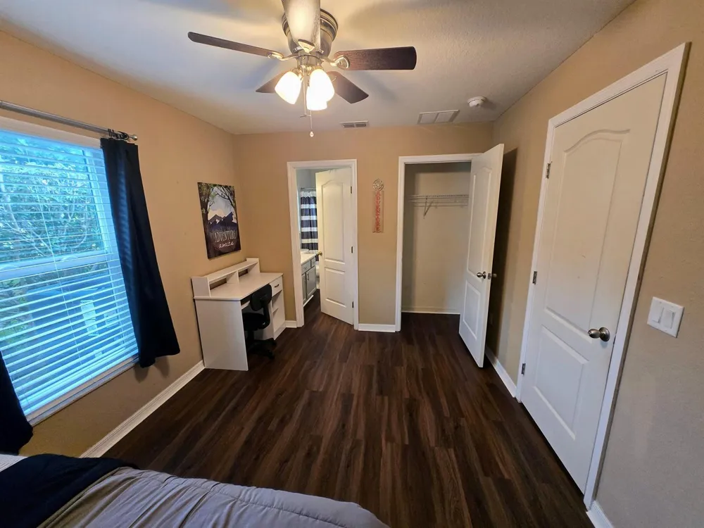 200 Amber Boulevard 
