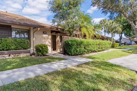 8689 BOCA GLADES BOULEVARD W #B