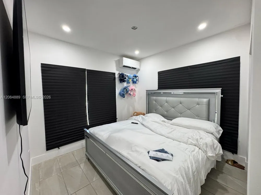 1631 NW 3 St #8 Miami, FL 33125