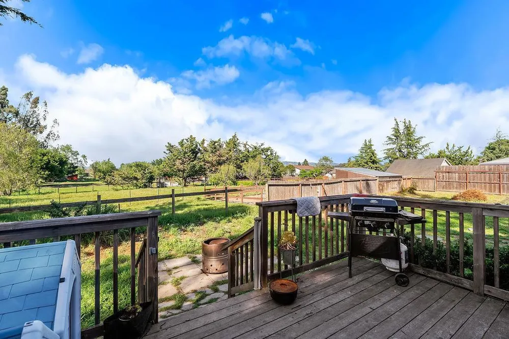 3710 Bodega Avenue Petaluma, CA 94952