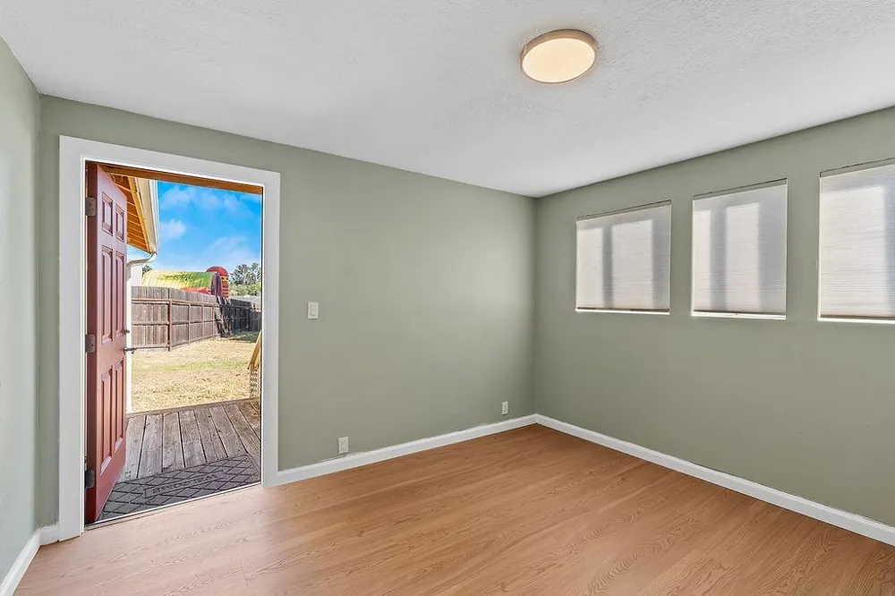 3710 Bodega Avenue Petaluma, CA 94952