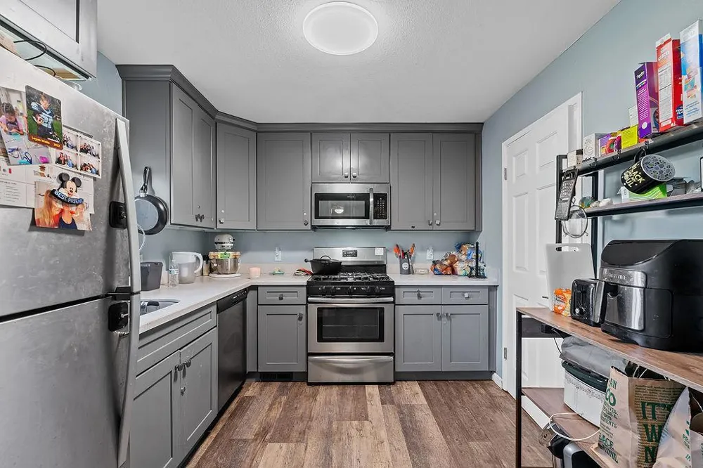 3710 Bodega Avenue Petaluma, CA 94952