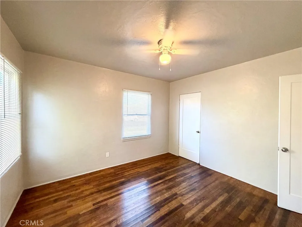 2201 F Merced, CA 95340