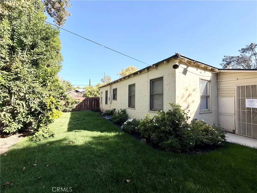 2201 F Merced, CA 95340