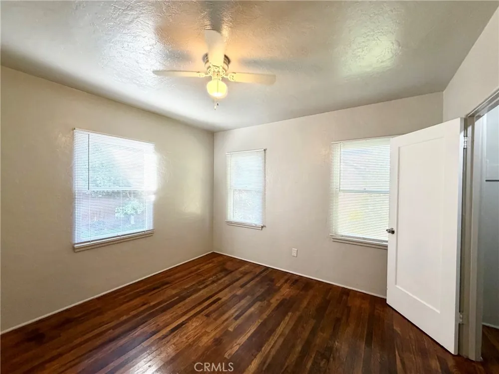 2201 F Merced, CA 95340